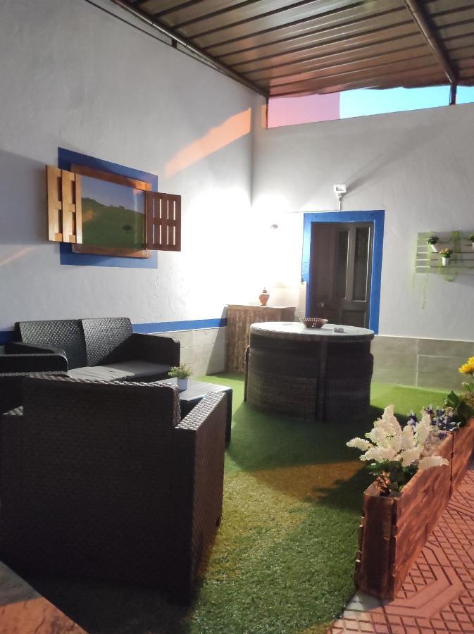Mansao Alentejana Al Villa Alvalade Bagian luar foto